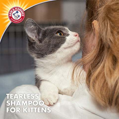 Arm & Hammer Tearless Kitten Shampoo for Cats 20 fl oz Sweet Almond Scent